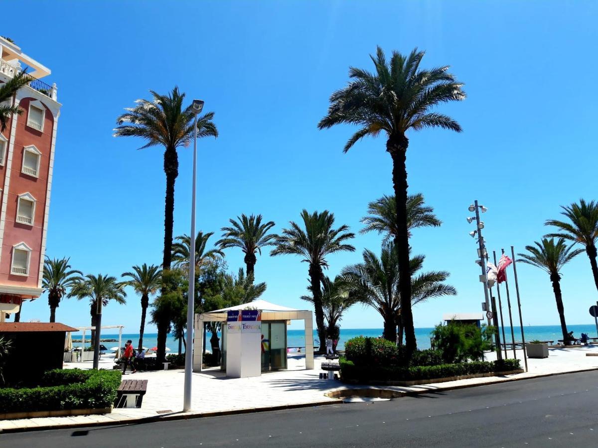 Almudena Estudio Torrevieja Esterno foto